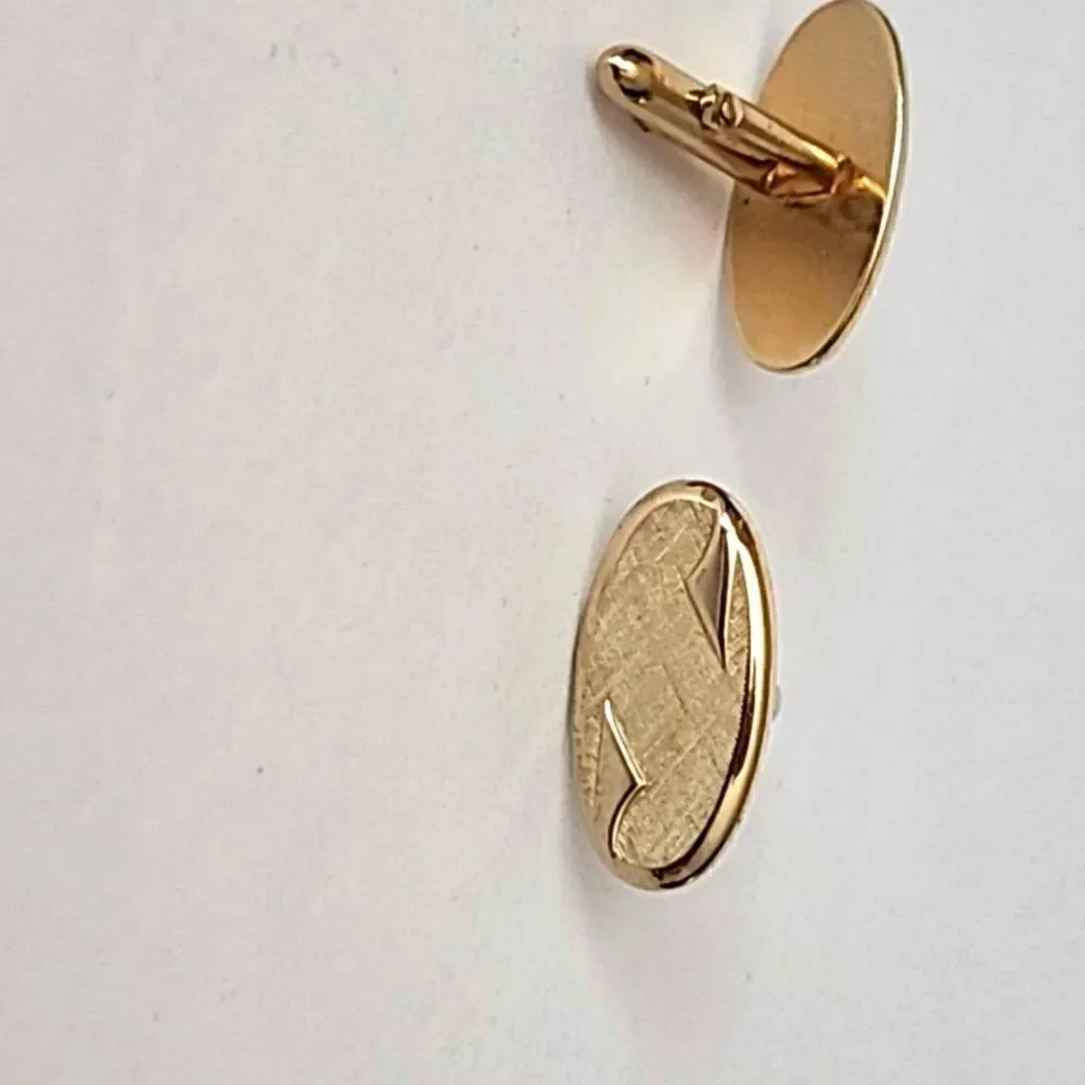 VINTAGE SWANK gold cufflinks